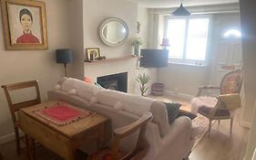 Cosy Cottage In Bridport Centre